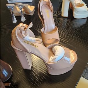 Size 7, platform, 4 inch heels